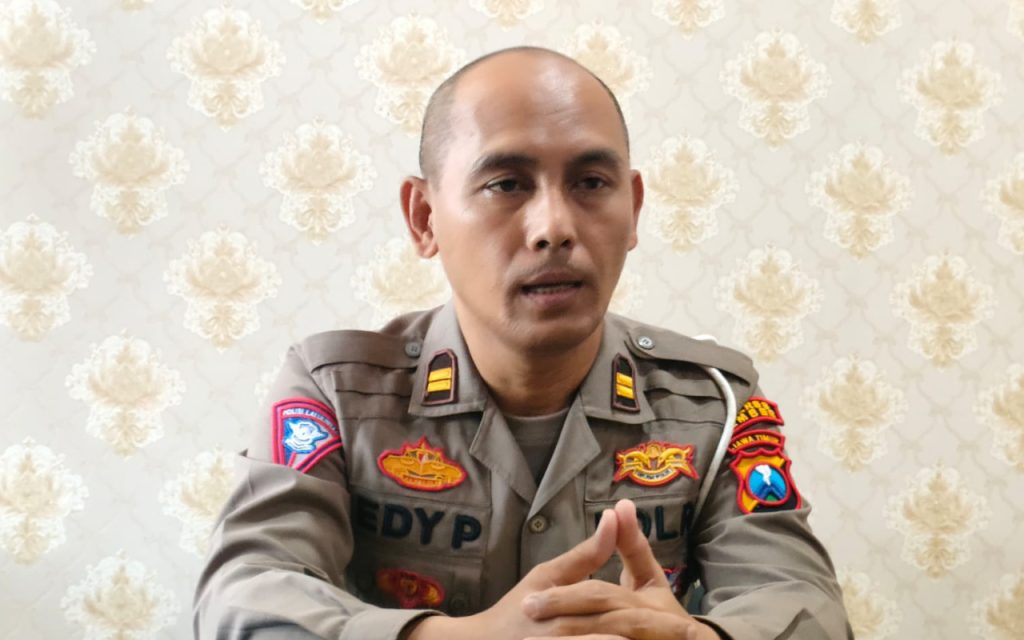 Sopir yang Seruduk Wartawan Jember Bermalam di Satlantas, Sempat ‘Mamong’ Saat Tes Urine