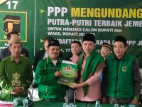 FOTO: Muhammad Fawait Anggota DPRD Provinsi Jatim saat mendaftar Bacabup Pilkada Jember, di kantor DPC PPP Jember.