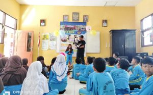 SDN Romben Rana Dungkek Sukses Gelar MPLS, Hadirkan Kak Avan dan Boneka KIA
