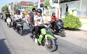 Hosnan Abrori Pilih Kendarai Motor Perjuangan Menuju Pelantikan DPRD Sumenep