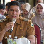 FOTO: Pj Bupati Bondowoso, Wawan Guntoro saat memimpin Rakor optimalisasi PAD.