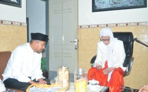 Cabup Sumenep Achmad Fauzi Sowan Ponpes Lirboyo, Pengasuh Titip Anak Yatim dan Duafa