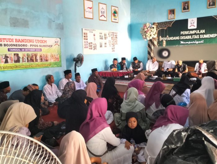 FOTO: Perkumpulan Penyandang Disabilitas Sumenep (PPDS) saat menggelar maulid nabi Muhammad SAW 1445 Hijriyah/2024. Senin, (30/09/2024).