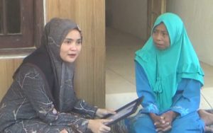 Nia Kurnia Fauzi Takziyah ke Rumah Duka Korban KDRT