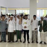 FOTO: Dukungan ribuan santri milenial se-kabupaten Sumenep kepada pasangan calon Bupati dan Wakil Bupati Sumenep Achmad Fauzi Wongsojudo dan KH. Imam Hasyim, pada Pilkada 2024, bertempat di Islamic Center Batuan.