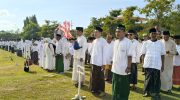 FOTO: Pemkab Sumenep mewajibkan Aparatur Sipil Negara (ASN) dan non ASN di lingkungan Pemerintah setempat berpakaian santri dalam rangka memperingati Hari Santri Nasional (HSN) tahun 2024.