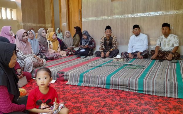KH Tirmidzi Tepis Isu PKI yang Dialamatkan kepada Achmad Fauzi