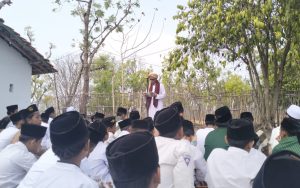 Pulau Giliraja Krisis Air Bersih, Warga Gelar Shalat Istisqa