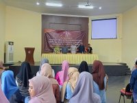 FOTO: KPU Sumenep bersama Jurnalis Bintang Sembilan menggelar sosialisasi Pilkada 2024, bertajuk 'Pemilih Cerdas, Pilkada Berkualitas'. Selasa (12/11/2024).