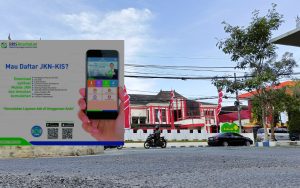 Percepat Antrian, Mulai 9 Desember 2024 RSUD Moh Anwar Sumenep Minta Peserta BPJS Daftar Aplikasi Mobile JKN