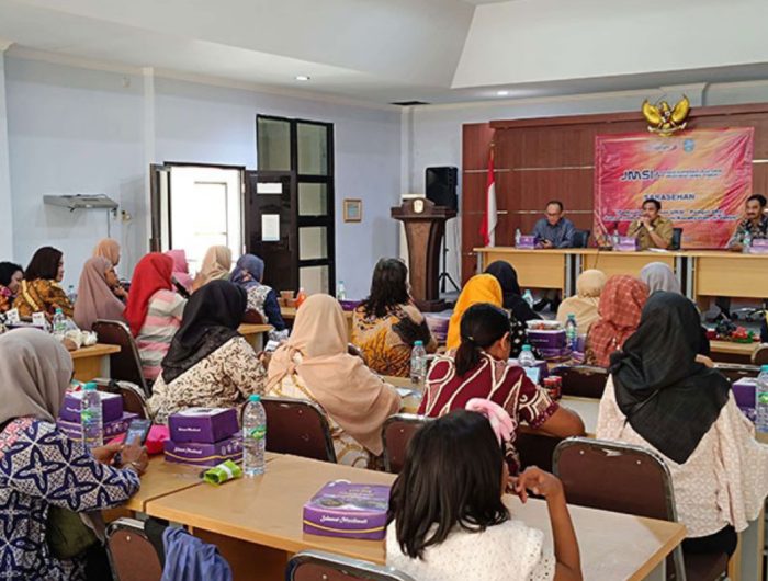 Foto: Kegiatan sarasehan yang digelar JMSI Jatim bersama Dinas Koperasi (Diskop) UKM Provinsi Jatim dalam rangka Hari Pers Nasional (HPN) 2025 dan HUT ke-5 JMSI, di Gedung Klinik Koperasi UKM Jatim Diskop UKM Jatim di Surabaya, Selasa (18/2/2025).