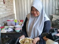 FOTO: Kaldu Kokot Bunda Ma'ani, terletak di Desa Juluk, Kecamatan Saronggi, Kabupaten Sumenep.