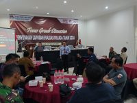 FOTO: Malik Mustafa, Komisioner KPU Sumenep saat memimpin jalannya focus group discussion (FGD) penyusunan laporan evaluasi Pilkada tahun 2024. Selasa (25 Februari 2025), di hotel El-Malik yang berlokasi di Jalan Hos Cokroaminoto Pajagalan Kecamatan Kota Sumenep.