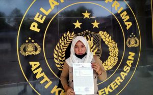 Bos Warung Sembako Asal Giligenting Dilaporkan Istrinya ke Polres Sumenep