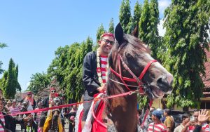 Bupati Fauzi Ajak Pemilik Jaran Serek Terus Berkreasi Kembangkan Warisan Budaya Sumenep