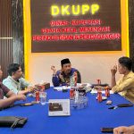 FOTO: Jajaran Dewan Pengurus Daerah Komite Nasional Pemuda Indonesia (DPD KNPI) Kabupaten Sumenep, menggelar diskusi terbatas dengan Kepala Dinas Koperasi Usaha Kecil Menengah Perindustrian dan Perdagangan (DKUPP) Sumenep, Moh Ramli. Kamis (12 Juni 2025).
