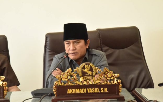 FOTO: Anggota Komisi III DPRD Sumenep, Akhmadi Yasid. (Ist/wartazone.com)