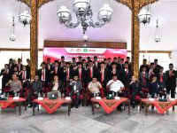 FOTO: Dewan Pimpinan Cabang (DPC) Persaudaraan Kepala Desa Indonesia (PKDI) Kabupaten Sumenep periode 2025–2030 resmi dikukuhkan pada Rabu, 23 Oktober 2025, di Pendopo Keraton Sumenep.