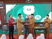 FOTO: Bupati Bondowoso, Abdul Hamid Wahid, saat menghadiri acara tasyakuran pengangkatan ASN P3K tahun 2024, yang digelar di Pendopo Bupati, Senin (4/8/2025).