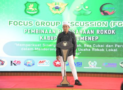 FOTO: Ketua Paguyuban Pengusaha Rokok Sumenep, H. Sofwan Wahyudi. (Panji Agira/wartazone.com)