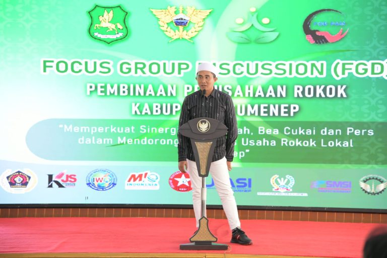 FOTO: Ketua Paguyuban Pengusaha Rokok Sumenep, H. Sofwan Wahyudi. (Panji Agira/wartazone.com)
