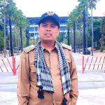 FOTO: Kepala Desa Sapeken, Kecamatan Sapeken, Kabupaten Sumenep, Joni Junaidi. (Ist/wartazone.com)
