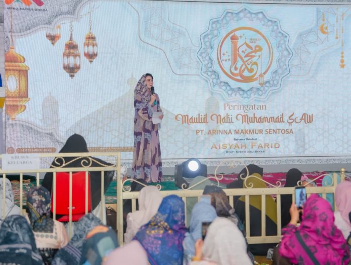 FOTO: PT Arinna Makmur Sentosa menggelar peringatan Maulid Nabi Muhammad SAW 1447 H. Ahad, 7 September 2025, bertempat di halaman PT Arinna Makmur Sentosa, Dusun Jatean, Desa Ganding, Kecamatan Ganding, Sumenep.