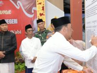 FOTO: Bupati Sumenep, Achmad Fauzi Wongsojudo, saat menghadiri Doa Bersama untuk Negeri, yang digelar oleh Pemerintah Kecamatan Batuputih.