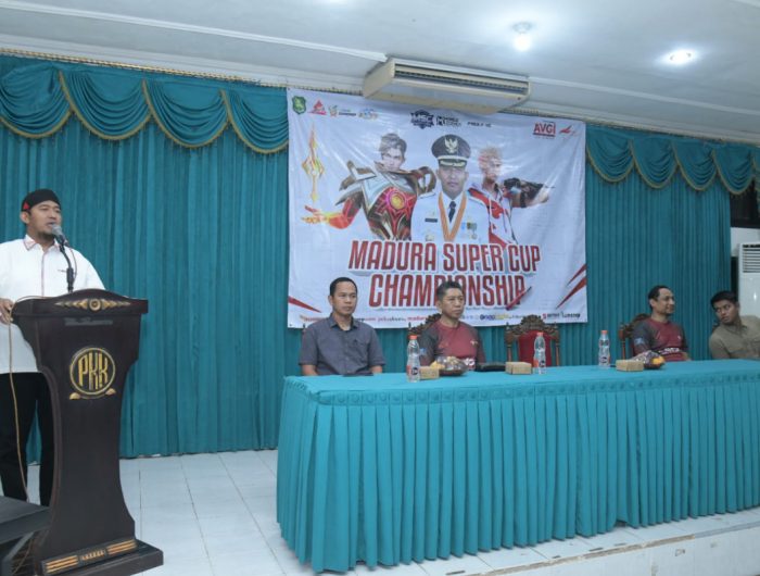FOTO: Bupati Sumenep, Achmad Fauzi Wongsojudo, saat menyampaikan sambutan dalam ajang Esports Madura Championship 2025, di Sekretariat TP-PKK Kabupaten Sumenep, Minggu (7/9/2025).