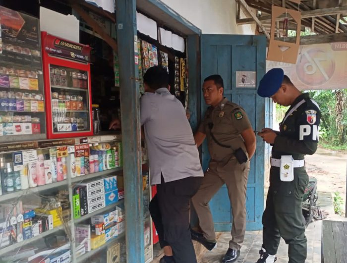 FOTO: Satpol PP Kabupaten Sumenep menegaskan komitmennya dalam memperkuat penegakan hukum di bidang cukai hasil tembakau melalui program Dana Bagi Hasil Cukai Hasil Tembakau (DBHCHT) tahun 2025. (Ist/wartazone.com)