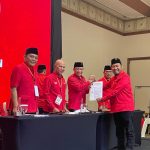 FOTO: Achmad Fauzi Wongsojudo ditunjuk kembali sebagai Ketua Dewan Pimpinan Cabang (DPC) PDI Perjuangan Kabupaten Sumenep, masa bakti 2025–2030, di Surabaya, Sabtu (20 Desember 2025).