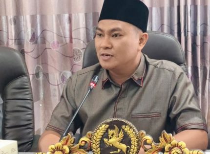 FOTO: Ketua Komisi III DPRD Sumenep, M. Muhri. (Humas dan Protokol DPRD Sumenep/wartazone.com)