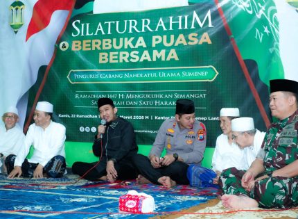 FOTO: Bupati Sumenep Dr. H. Achmad Fauzi Wongsojudo, menghadiri buka puasa bersama yang digelar Pengurus Cabang Nahdlatul Ulama (PCNU) Sumenep, Kamis (12/3/2026).