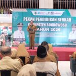 FOTO: Kepala Dinas Pendidikan Bondowoso, Taufan Restuato saat menyampaikan sambutan Pekan Pendidikan BERKAH. (Ist/wartazone.com)
