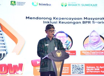 FOTO: BPRS Bhakti Sumekar saat menggelar talkshow bertema “Mendorong Kepercayaan Masyarakat Melalui Inklusi Keuangan BPR Syariah” menghadirkan narasumber dari Lembaga Penjamin Simpanan (LPS) dan Otoritas Jasa Keuangan (OJK) Jawa Timur.
