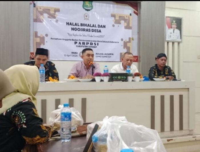 FOTO: Anggota Komisi I DPRD Sumenep, Hairul Anwar, mengkritisi sistem skoring pelaksanaan Pilkades, dalam kegiatan halal bihalal yang digelar Pengurus Persatuan Anggota Badan Permusyawaratan Desa Seluruh Indonesia (PABPDSI) Kabupaten Sumenep. (Ist/wartazone.com)