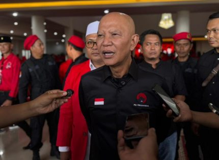 FOTO: Ketua DPD PDI Perjuangan Jawa Timur, Said Abdullah, saat menghadiri Musyawarah Anak Cabang (Musancab) PDI Perjuangan se-Kabupaten Sumenep di Islamic Centre Bindara Saod, Minggu (26/4/2026).