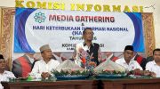 FOTO: Ketua KI Sumenep, Ahmad Rifa’i, saat menyampaikan sambutan dalam media gathering dalam rangka peringatan Hari Keterbukaan Informasi Nasional (HAKIN) 2026, di kantor KI Sumenep. (Panji Agira/wartazone.com)