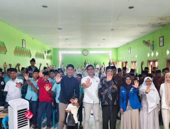 FOTO: KOPRI PC PMII Sumenep saat menggelar sosialisasi pencegahan kekerasan terhadap Perempuan dan Anak, bertempat di Aula MA Raudlah Najiyah Lengkong, Bragung. Rabu (13/5/2026).