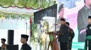 FOTO: Bupati Sumenep, Achmad Fauzi Wongsojudo, saat menyampaikan sambutan pelantikan pengurus PCNU Sumenep, di Pondok Pesantren Al-Karimiyah, Sabtu (16/5/2026). (Ist/wartazone.com)