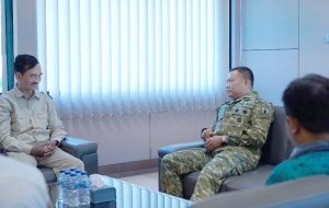 FOTO: Ketua JMSI Jatim, Syaiful Anam bersama jajaran pengurus saat bersilaturahim ke Komandan Korem 084/Bhaskara Jaya, Brigjen TNI Kohir. (Ist/wartazone.com)