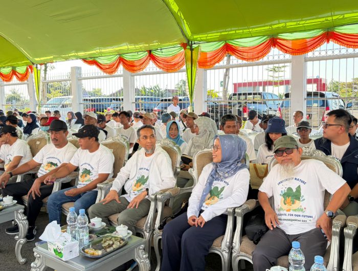 FOTO: Kegiatan penanaman pohon sebagai bentuk komitmen bersama terhadap pelestarian lingkungan antara manajemen Medco Energi dan Pemkab Pamekasan, pada Hari Lingkungan Hidup Sedunia, di Stadion Gelora Madura Ratu Pamelingan. Jumat (5/6/2026).