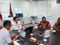 FOTO: Bupati Sumenep Achmad Fauzi Wongsojudo bersama jajaran saat bertemu dengan Direktorat Jenderal Penguatan Daya Saing Produk Kelautan dan Perikanan KKP RI di Jakarta, Kamis (18/6/2026).