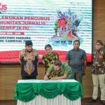 FOTO: Launching Madura Ethnic Carnival (MEC) 2026, bertepatan dengan pelantikan Pengurus Komunitas Jurnalis Sumenep (KJS) periode 2026–2029, di Aula Universitas Bahaudin Mudhary (UNIBA) Madura, Jumat (31/7/2026).