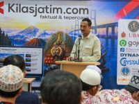 FOTO: Ketua Jaringan Media Siber Indonesia (JMSI) Provinsi Jatim, Syaiful Anam, memberikan sambutan pada HUT ke-10 kilasjatim.com di Gedung PWI Jatim, Rabu (12/8/2026).