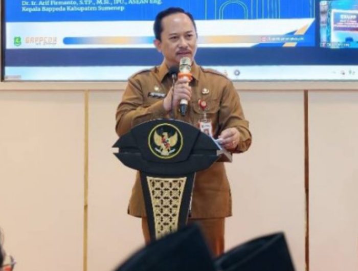 FOTO: Kepala Bappeda Kabupaten Sumenep, Arif Firmanto. (Ist/wartazone.com)