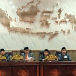 FOTO: Bupati Sumenep, Achmad Fauzi Wongsojudo, saat mengikuti dan menyimak pidato Presiden RI Prabowo Subianto dalam Sidang Tahunan MPR RI, di Gedung DPRD Sumenep, Jumat (14/8/2026).