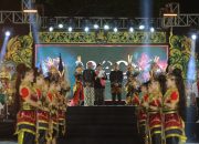 FOTO: Kemegahan panggung Madura Ethnic Carnival (MEC) 2026 di Kabupaten Sumenep, Madura, Jawa Timur, Sabtu (19/9/2026) malam.