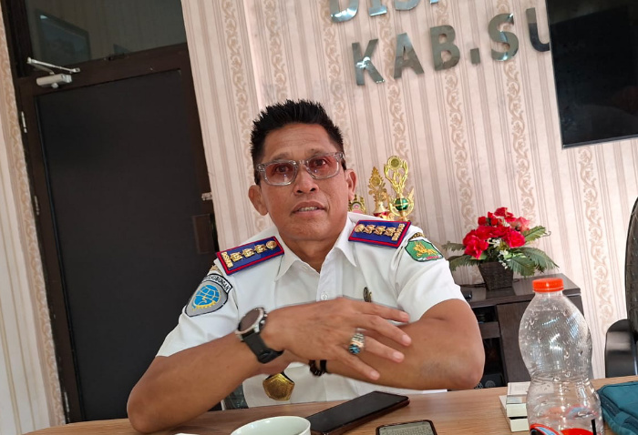 FOTO: Kepala Dinas Perumahan Rakyat, Kawasan Permukiman dan Perhubungan (Disperkimhub) Kabupaten Sumenep, Dadang Dedy Iskandar. (Panji Agira/wartazone.com)